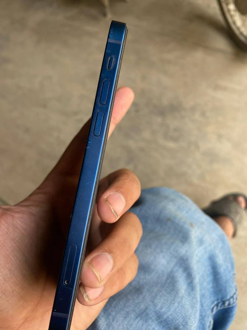 iphone 12 2