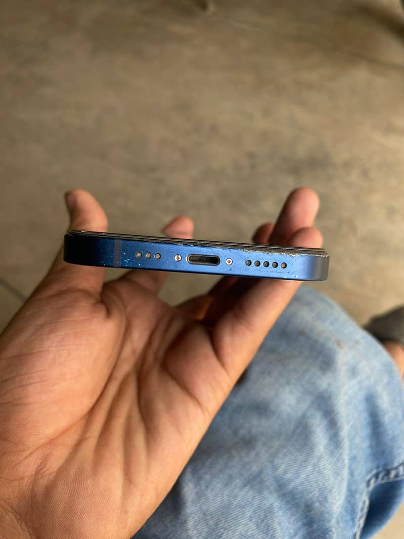 iphone 12 3