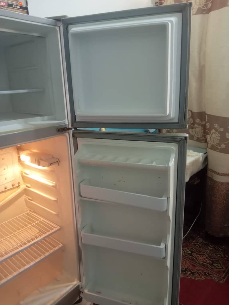 Dawlance Refrigerators 4