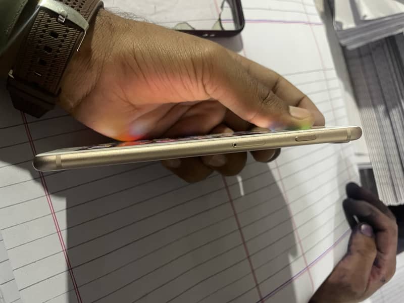 Iphone 8 plus ( 64gb ) 3