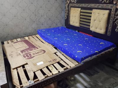 bed and dressing table for sale