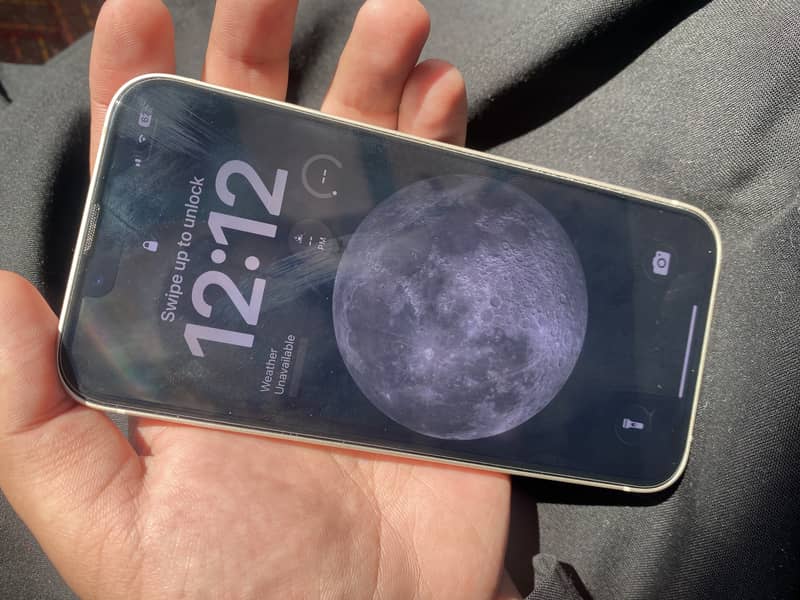 Apple iPhone 13 3