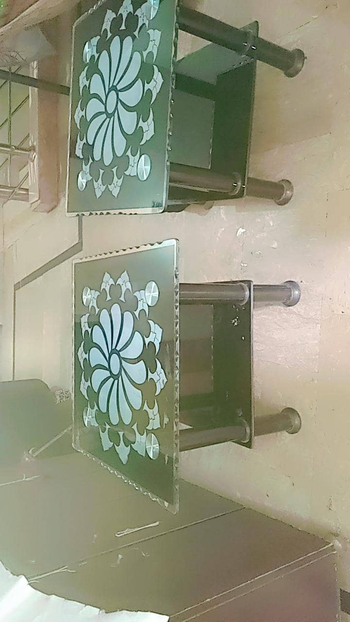 tables 0