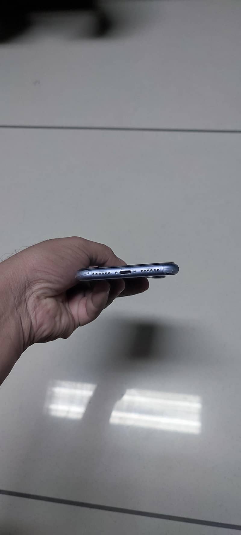 iPhone 11 4