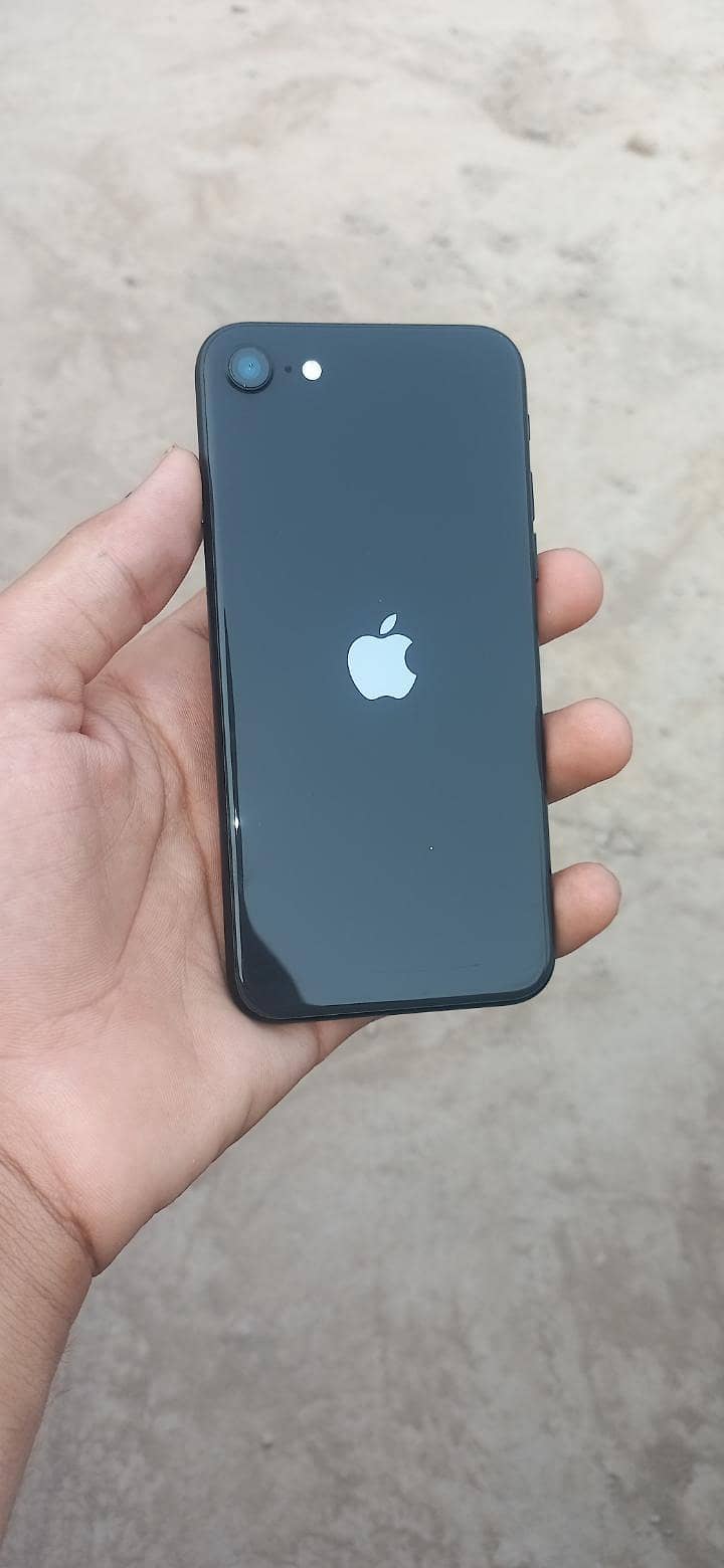 iphone se 2020 Whatsapp nambar 03187132025 exchange gaming mobile 1