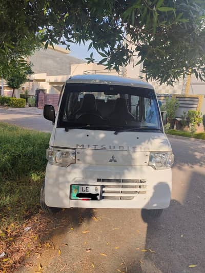 Mitsubishi Automatic minicab bravo