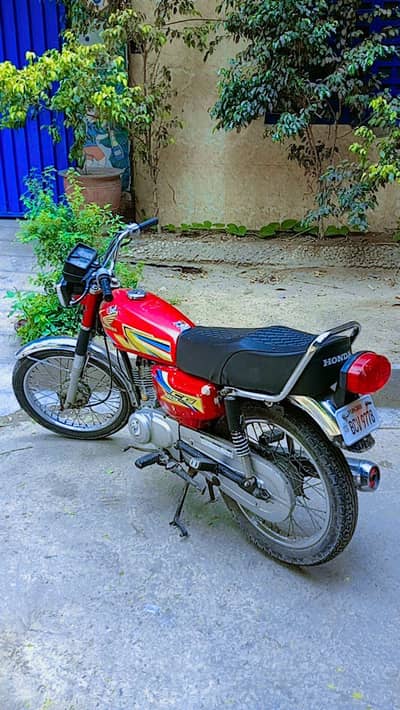 Honda 125 Modal 1997  whatapp number 03138488703