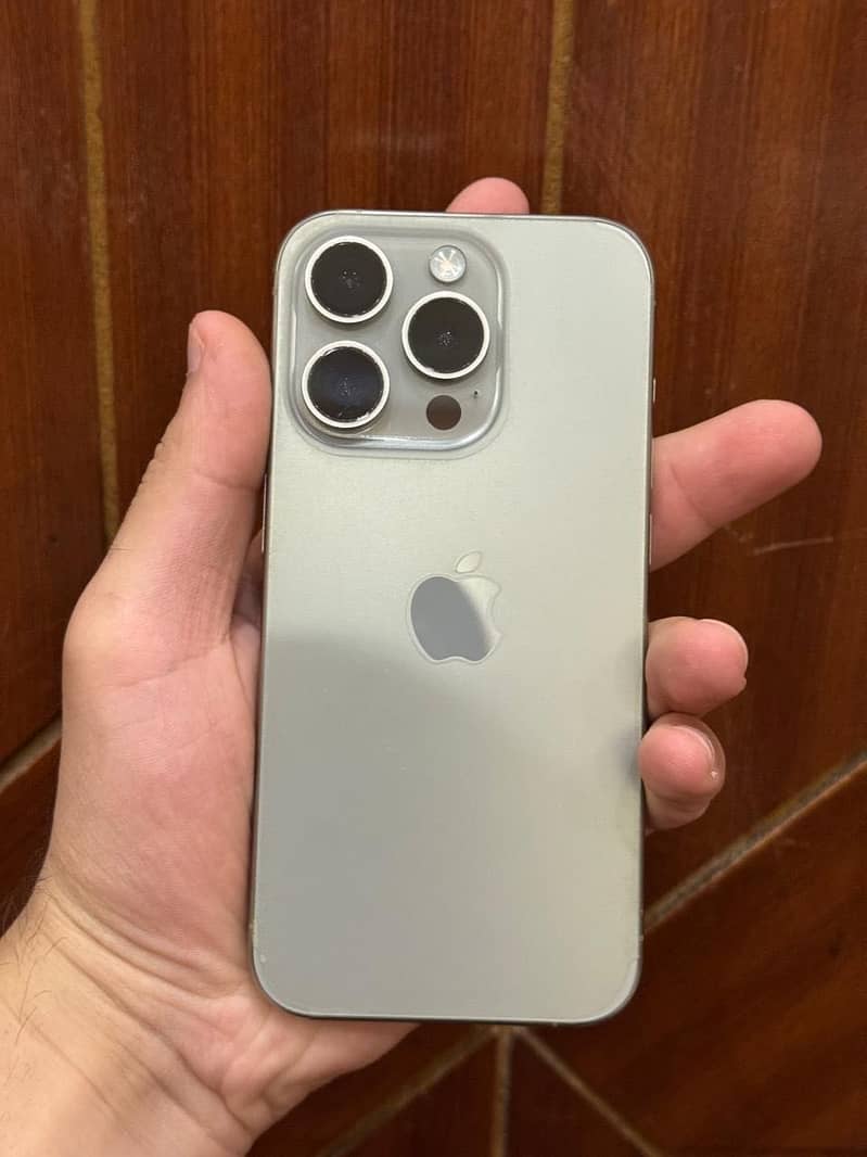 Iphone 15 pro 2