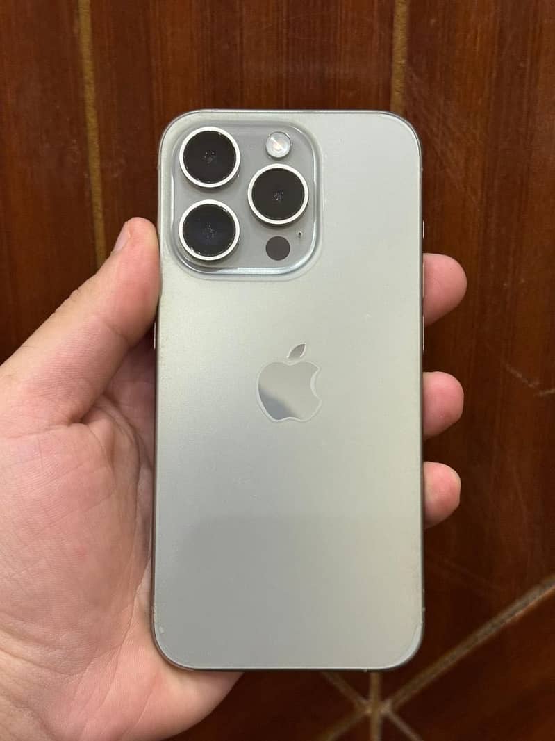 Iphone 15 pro 3