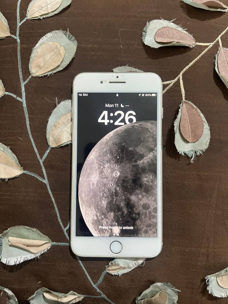 GENUINE IPHONE 8PLUS 2