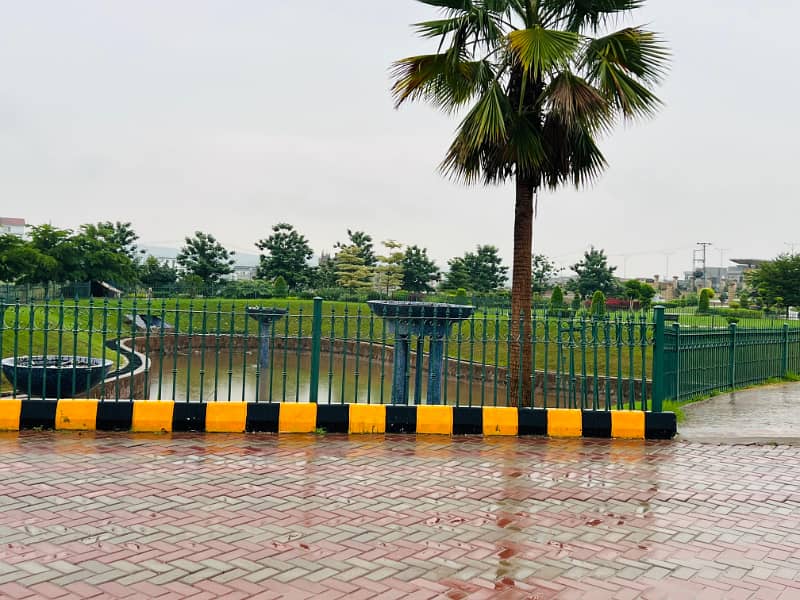 7 Marla Corner Plot F Block 1