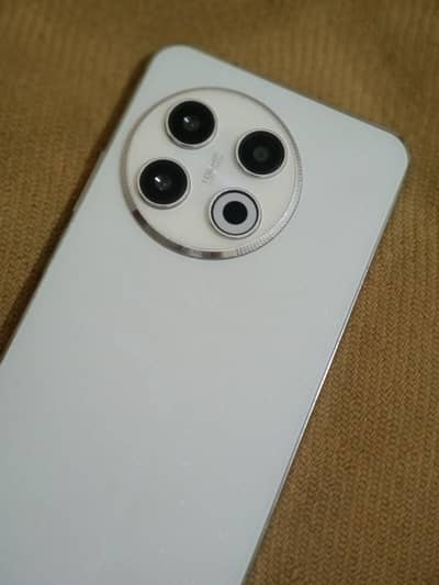 Tecno Spark 30 pro 8/256 Exchange possible
