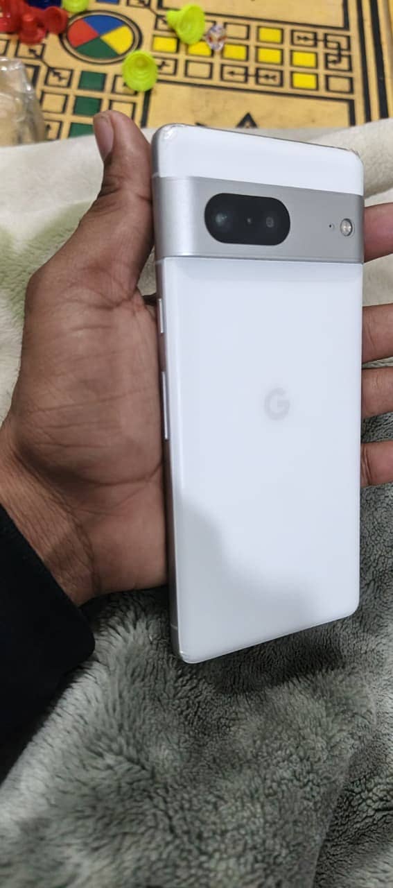 Google Pixel 7 6