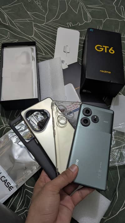Realme GT 6 Global