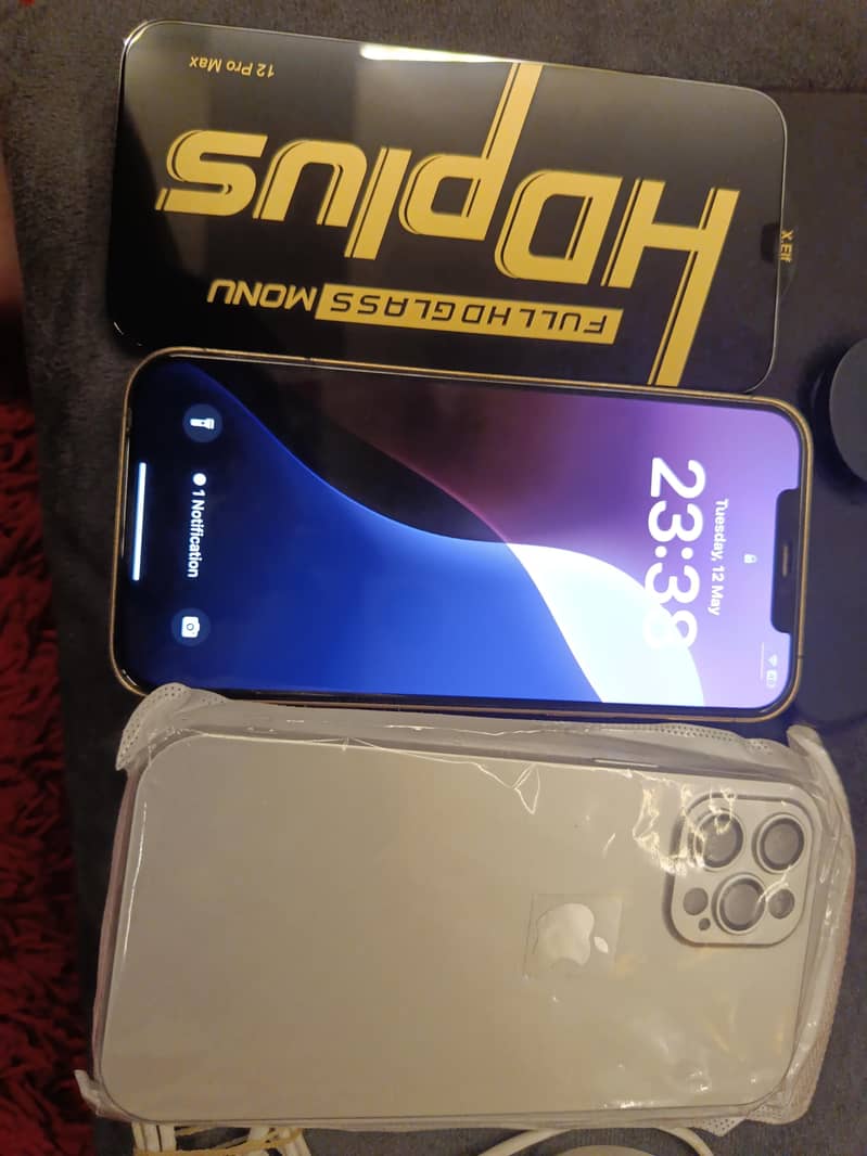 iphone 12 pro max 8