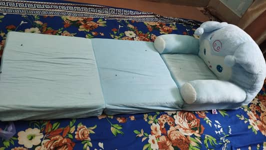 tow in one sofa bed