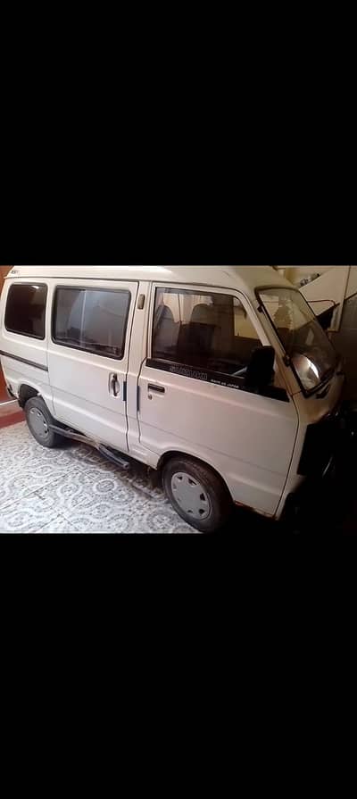 Bolan Van Service for School & Family Trips