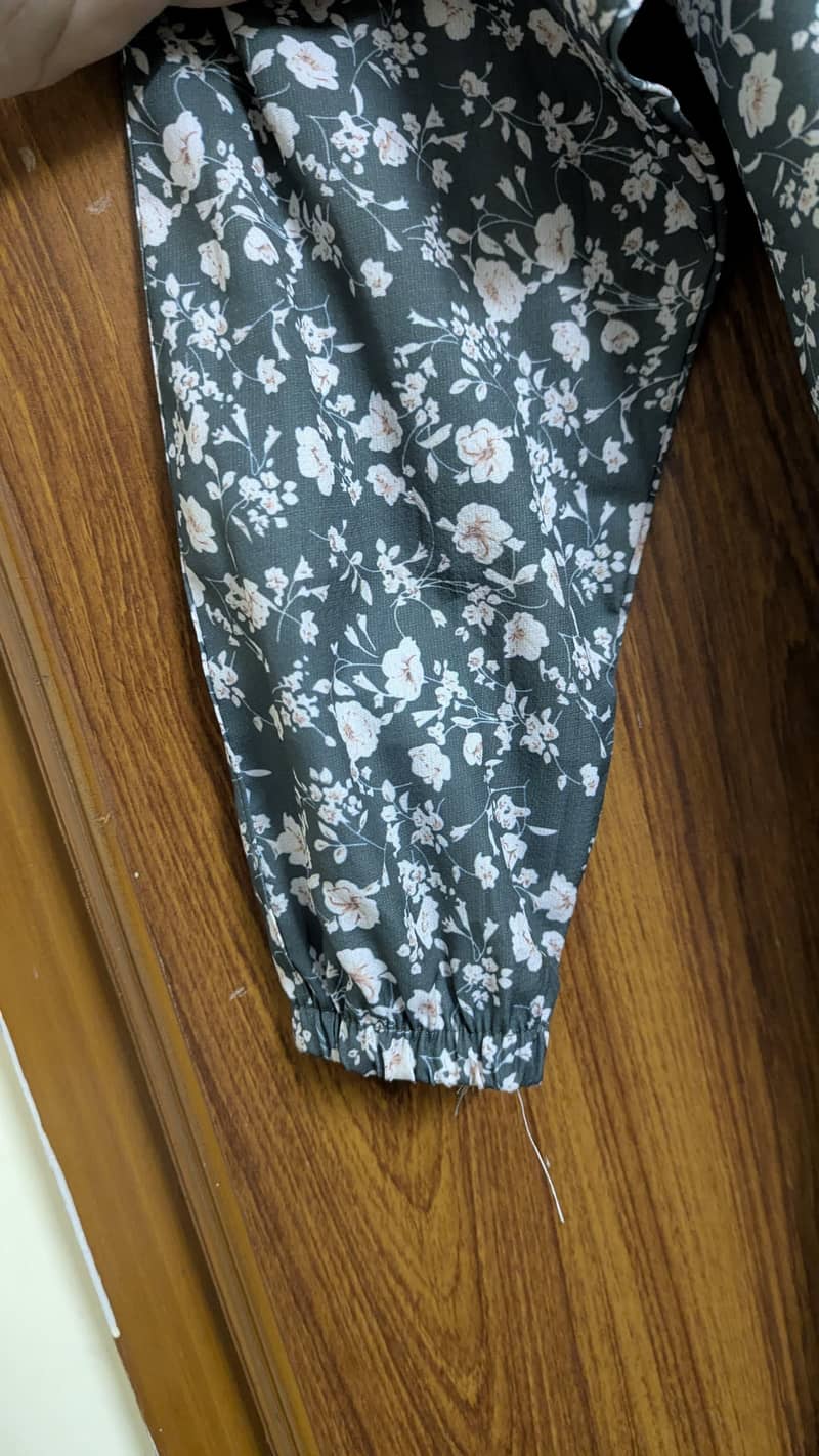 printed abayas 2