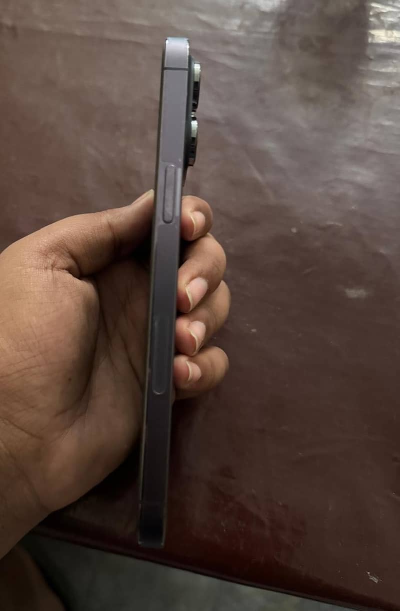 Iphone 14 pro max 1