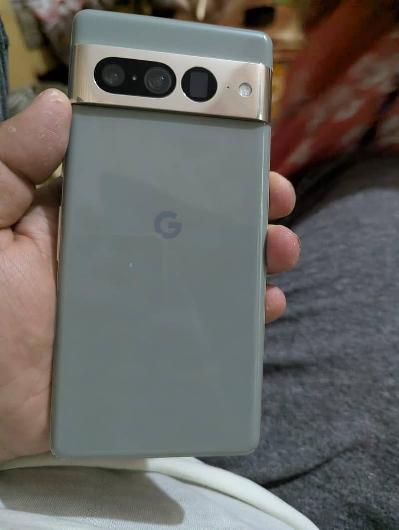 Google Pixel 7 pro 0