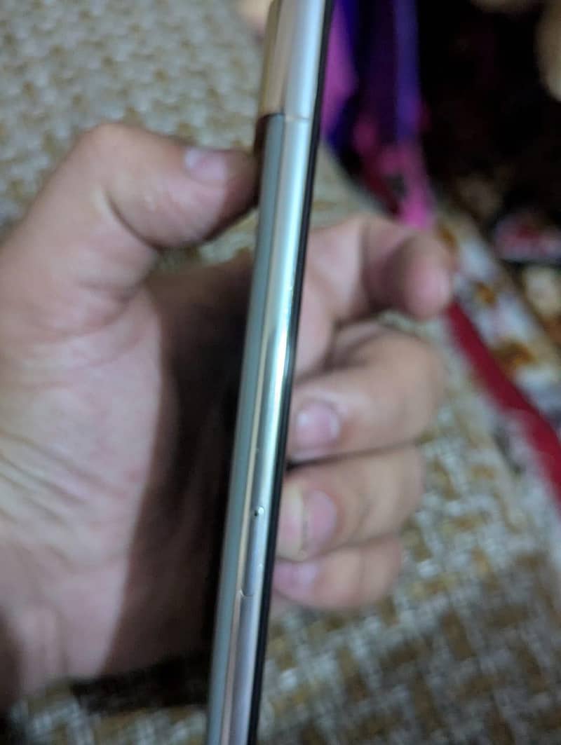 Google Pixel 7 pro 4