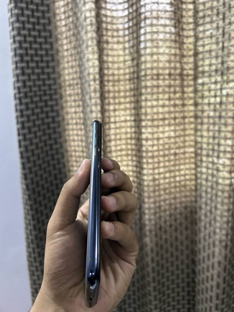IPHONE 11 PRO MAX 3