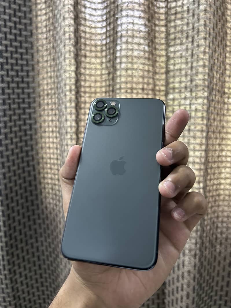 IPHONE 11 PRO MAX 6