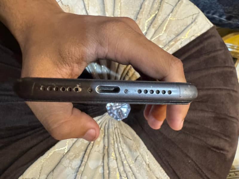 iphone 11 3