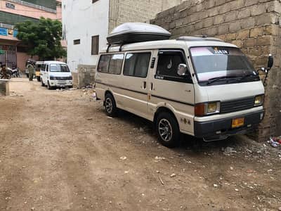 MAZDA E2200 Hiace