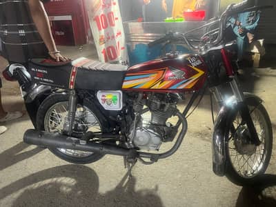 CG 125 Red color 2018 model