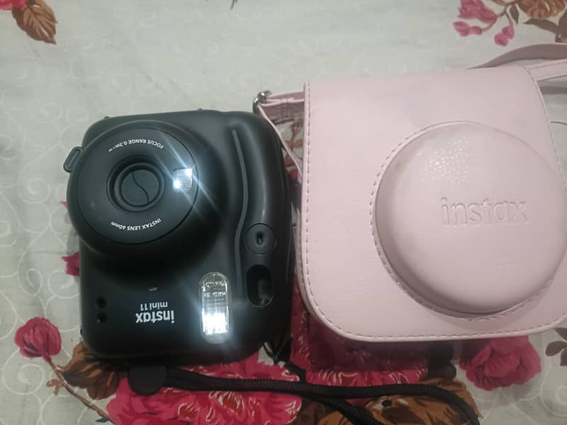 camera Instax mini11 0