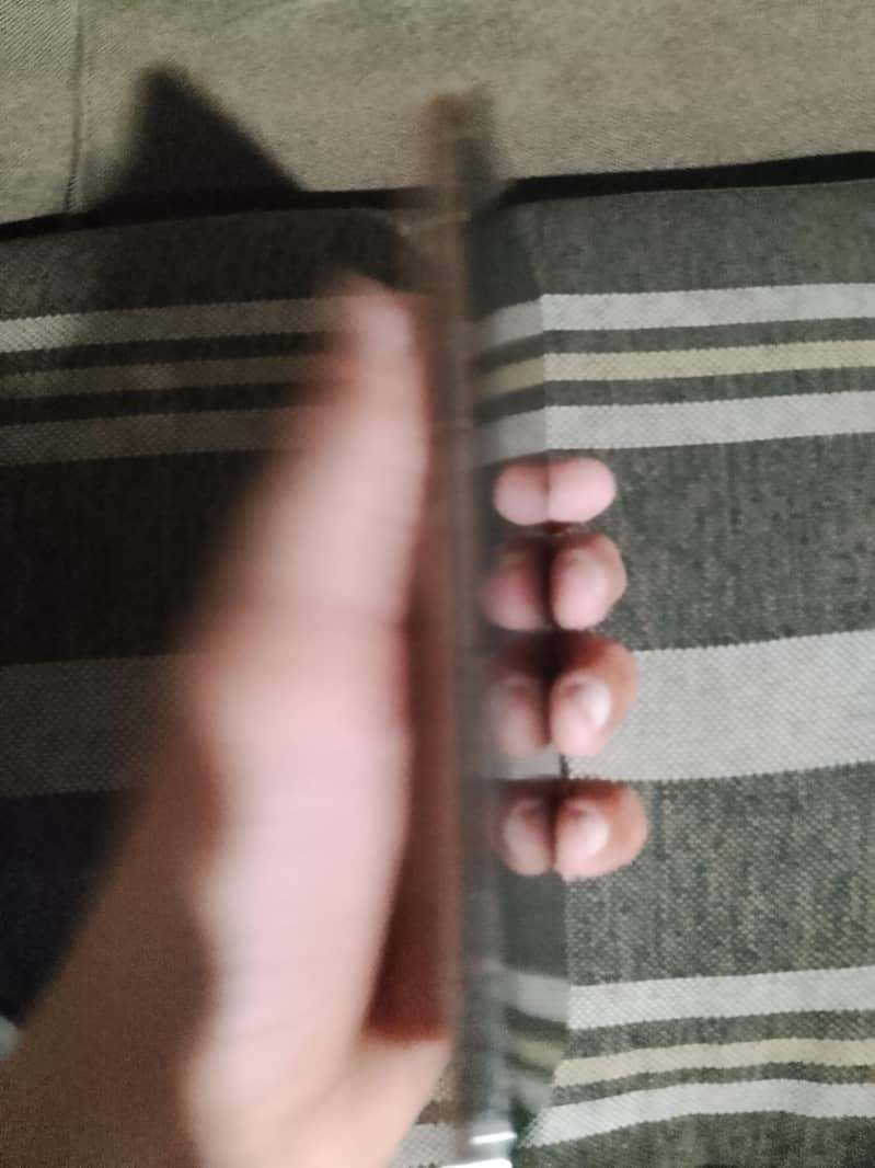 Selling Iphone 1