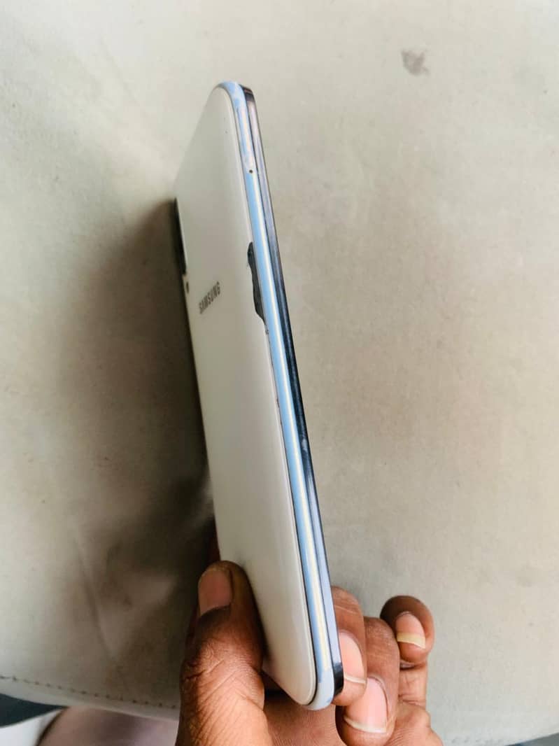 samsung a50 3
