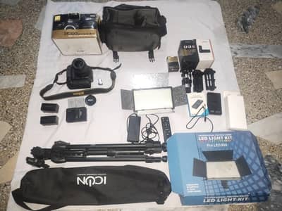 NIKON 5300D Used Almost Brand New. With Dual Battries & many Accesories