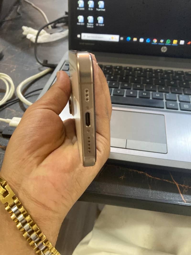 16 pro 0