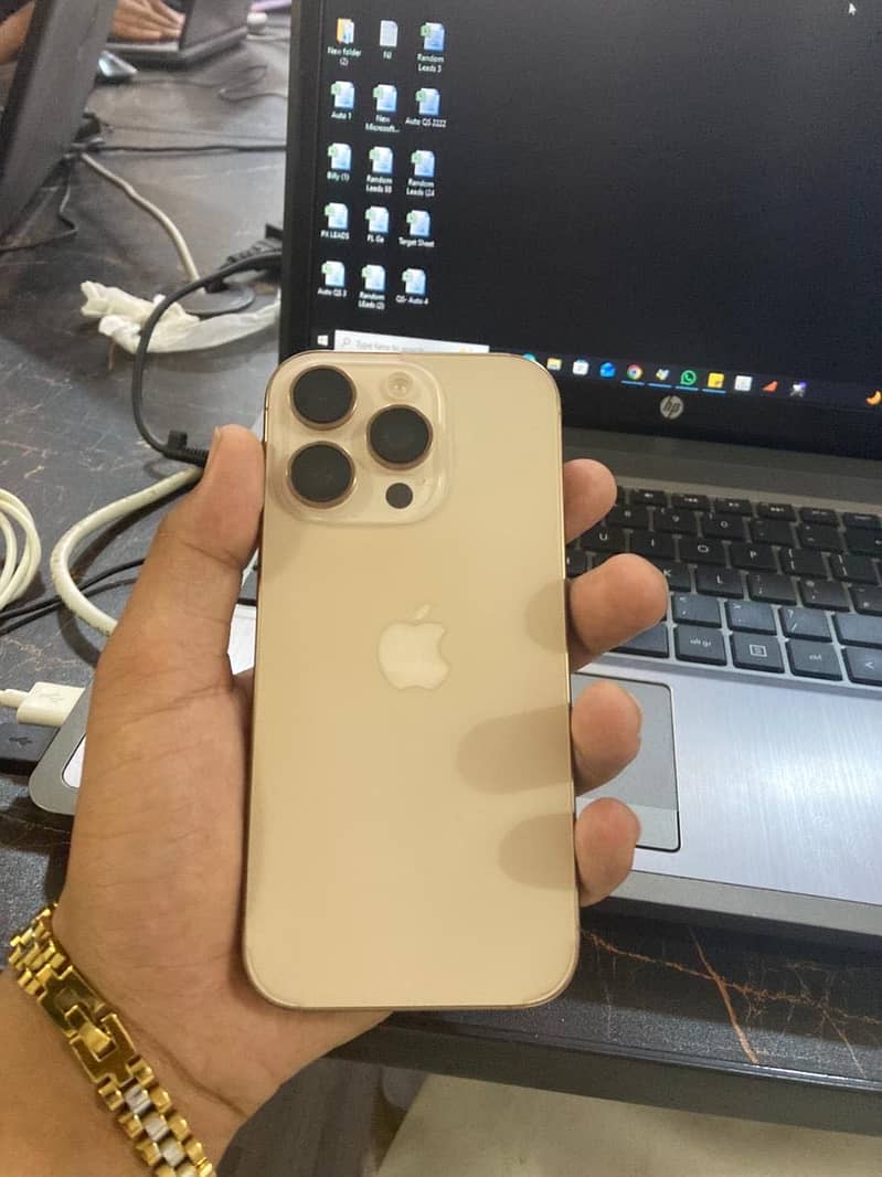 16 pro 1