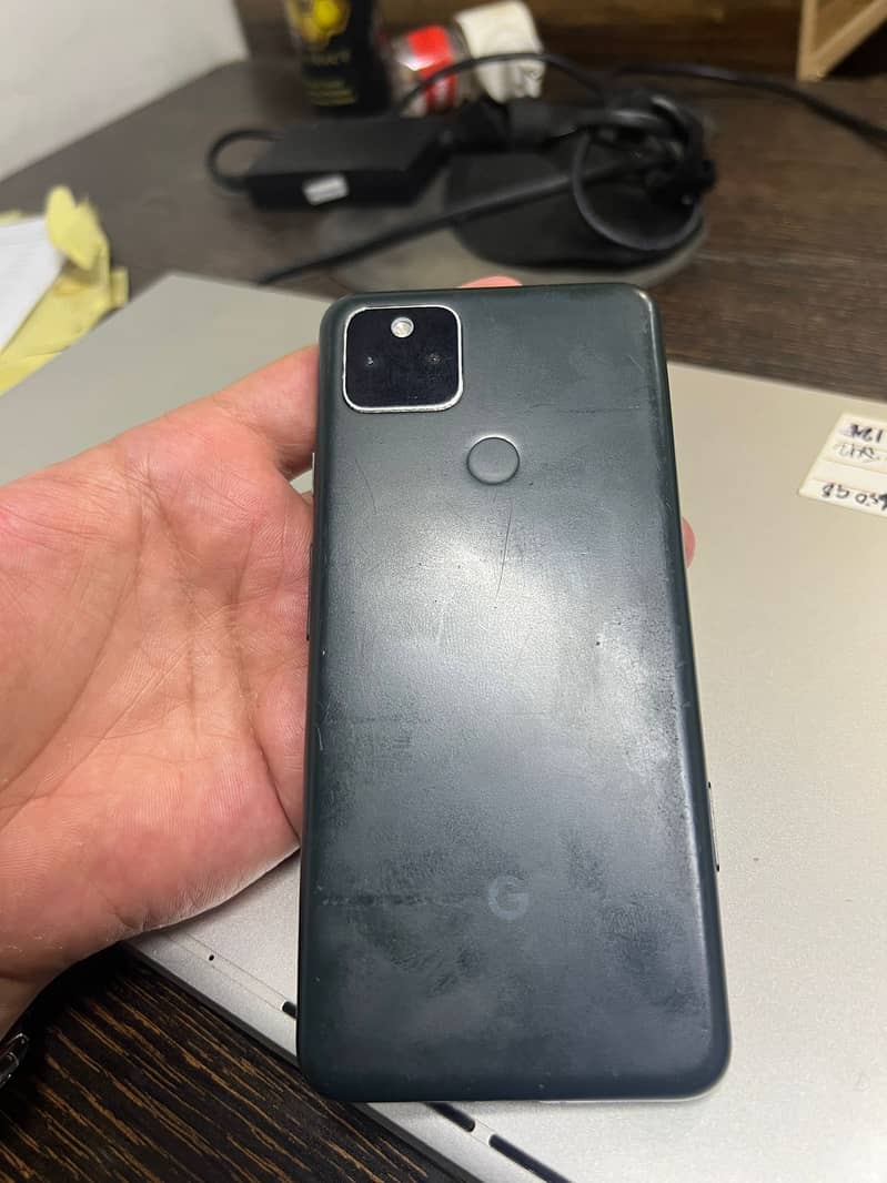 Google Pixel 5a 3
