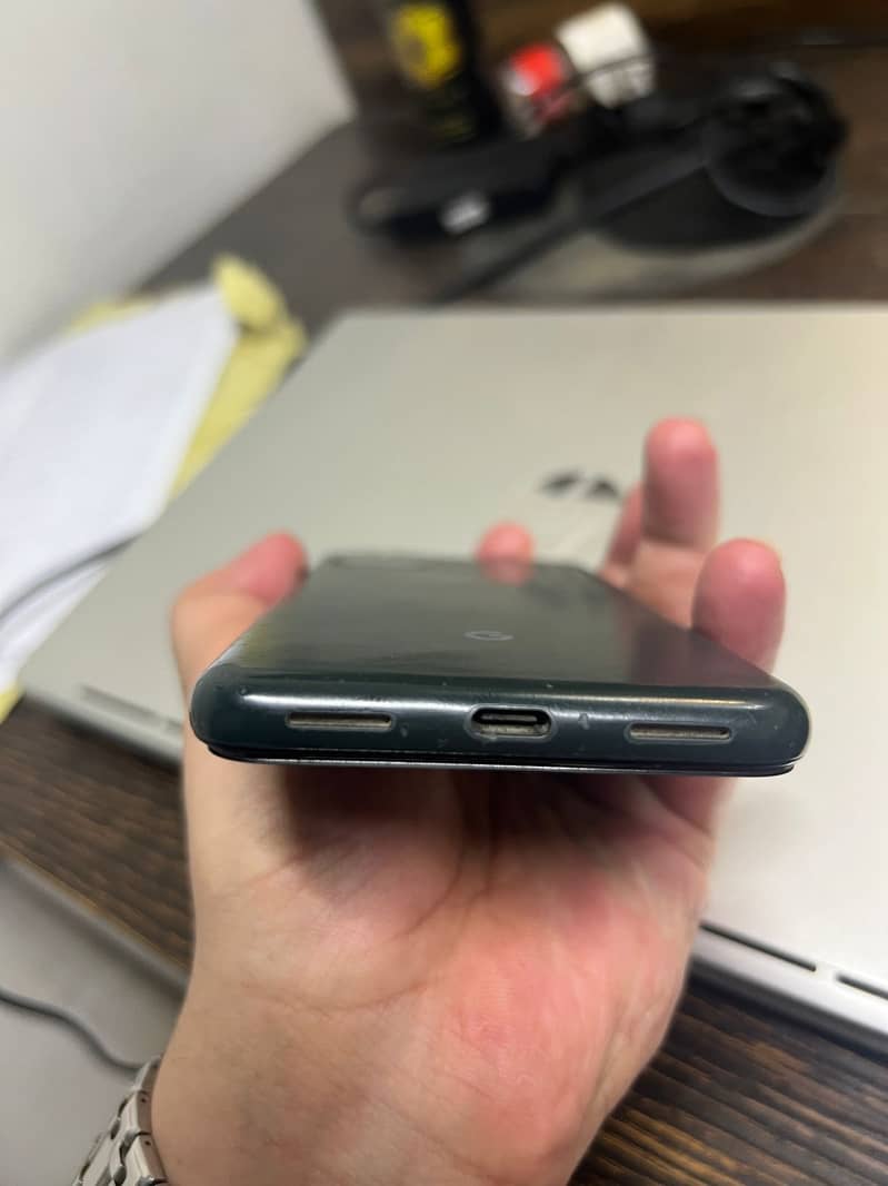 Google Pixel 5a 4