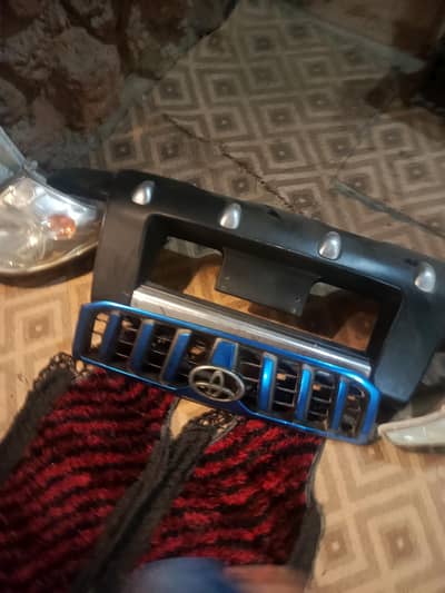 [PRADO Model 2006 "LIGHTS & FRONT GRILL VIGO 2006 OR 2010 Bumper"}