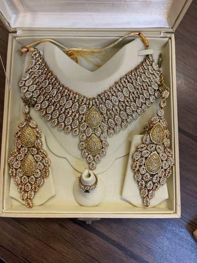 jewellery set  for sale