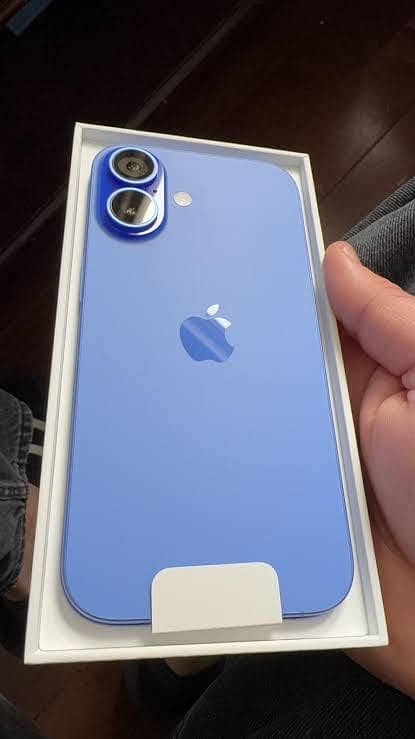 Iphone 16 with Box 1