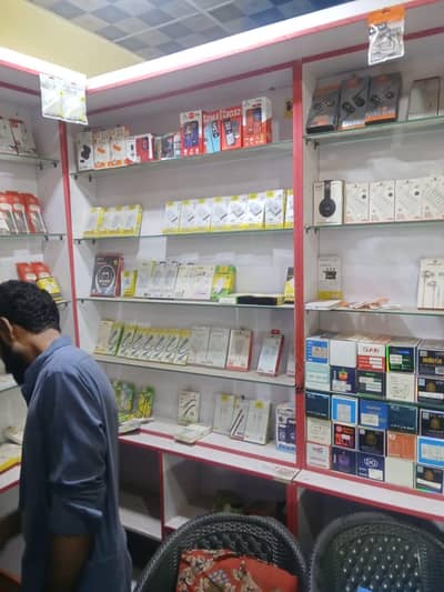 mobile rakes and almaries