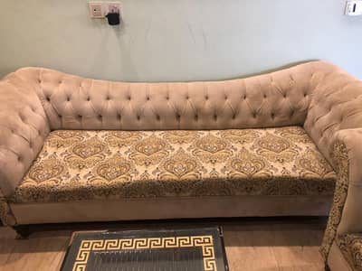6 Seater Sofa fine and clean