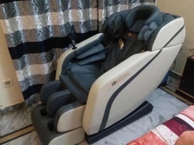 Massage Chair - JC Buckman - 10/10