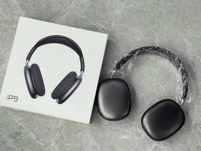 Wireless Over-Ear Sport Headphones Black 5.0