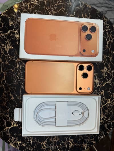 Iphone 17 pro max hk 100% health 10/10