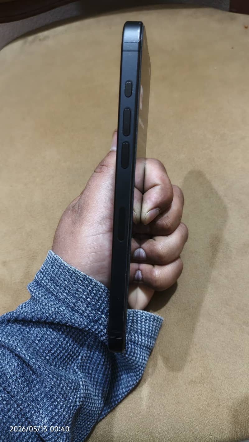 iphone 15 pro max 7