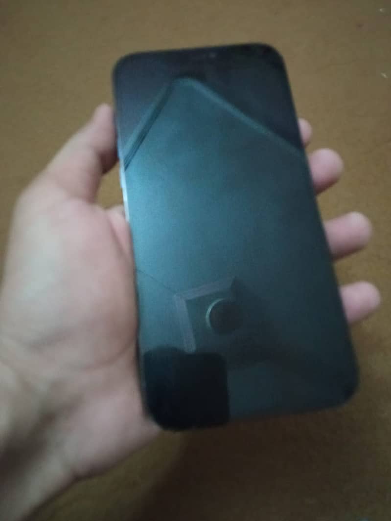 iphone 12 pro max 3