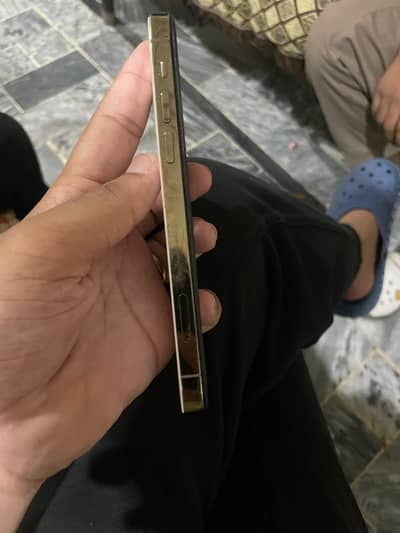 iPhone 12pro mdm ha 128gb battery or panal change condition 10/8