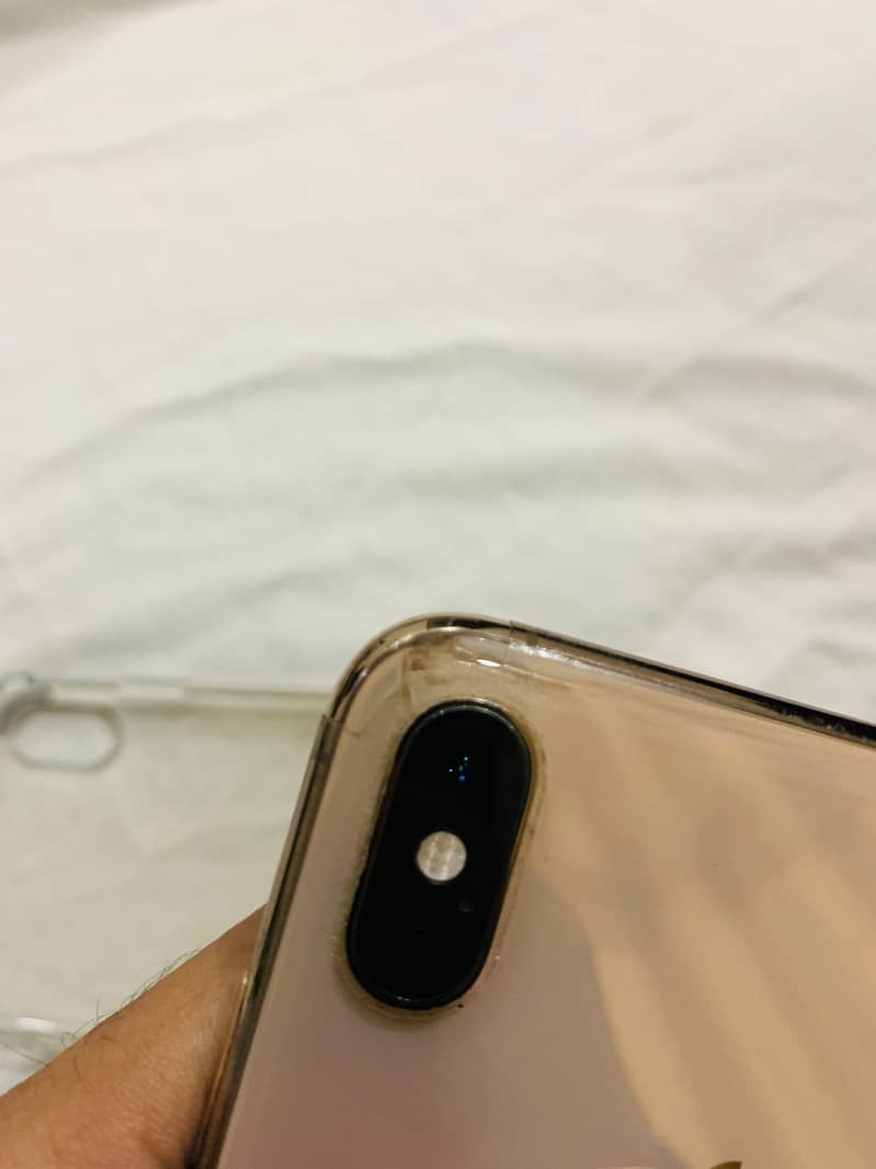 Iphone xs max 4
